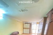 Cho thuê căn hộ Tập thể Nguyễn Chính, 60m2, 2 ngủ, 6.5 Triệu (có gia lộc)
